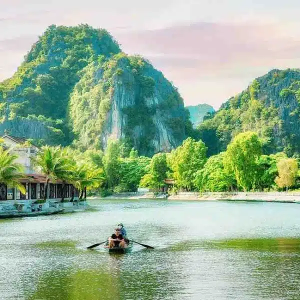 Rowing Through Dreams Tam Coc & Bich Dong