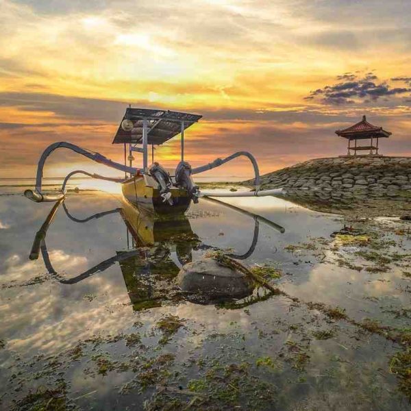 Sanur: Laid-back Charm & Sunrise Spectacle