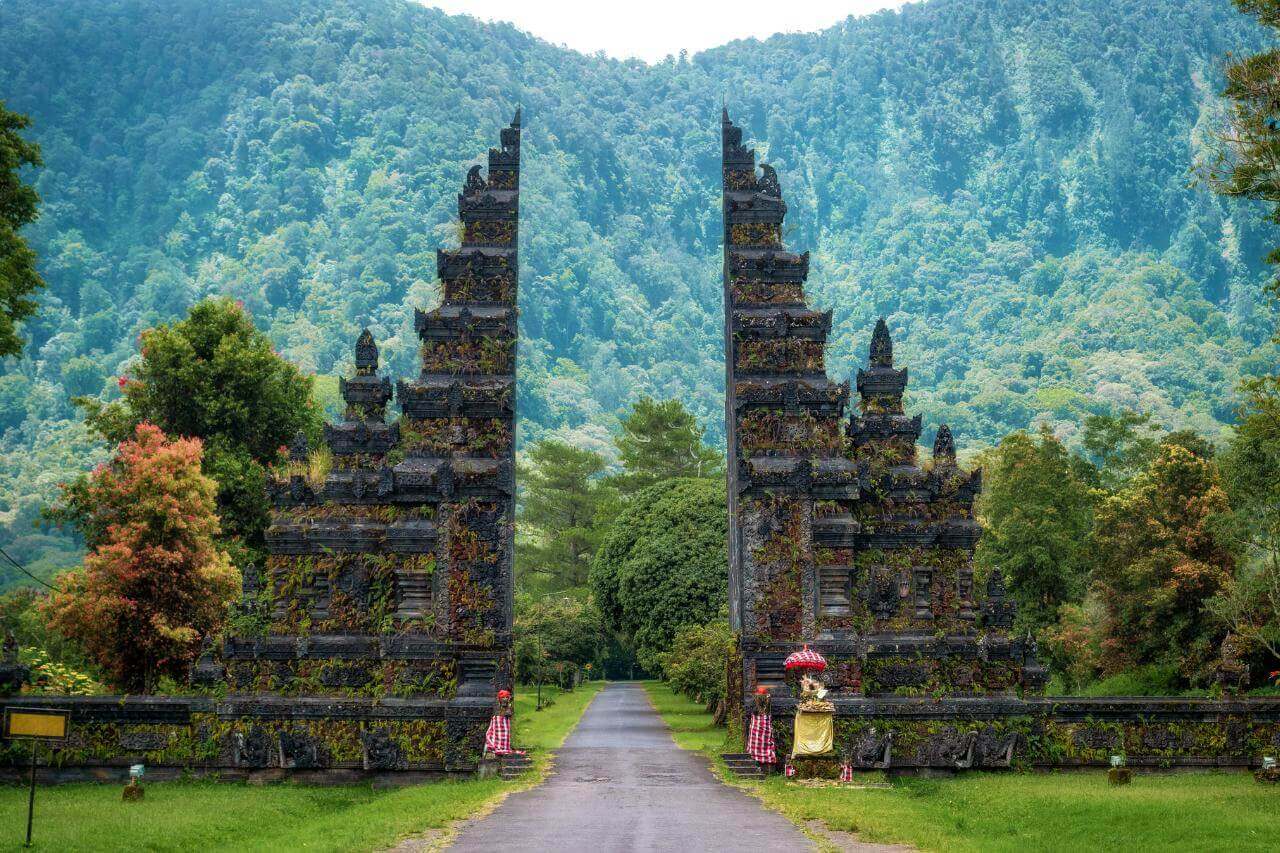 Bali handara gate