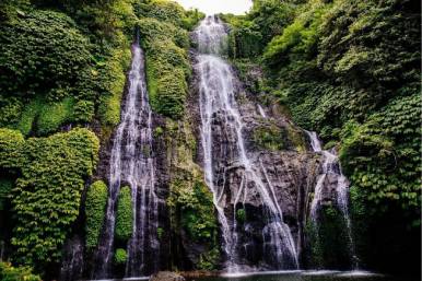 Banyumala Twin Waterfall